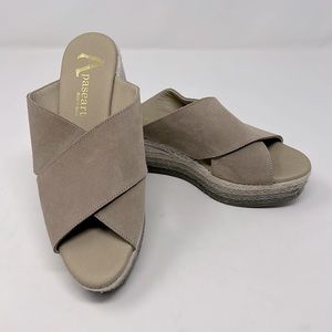 Apaseart Tan Neutral Colored Straw Bottom Platform Sandals Made In Spain Size 37